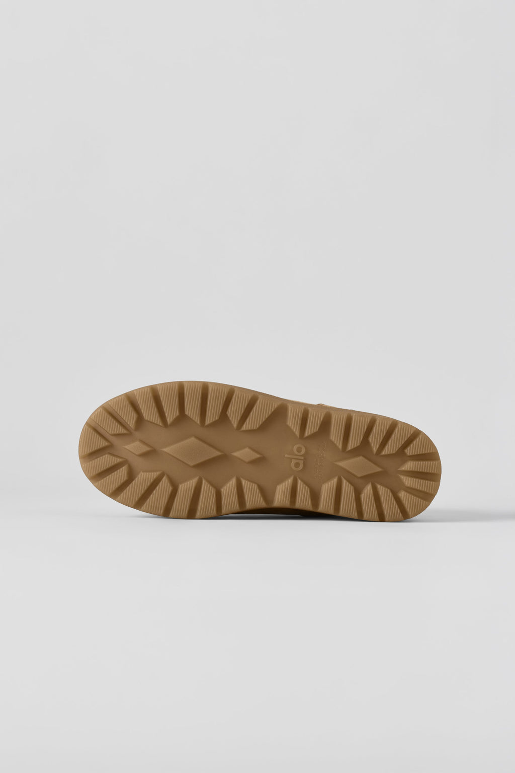 ALO Malibu Low Boot - Rich Chestnut