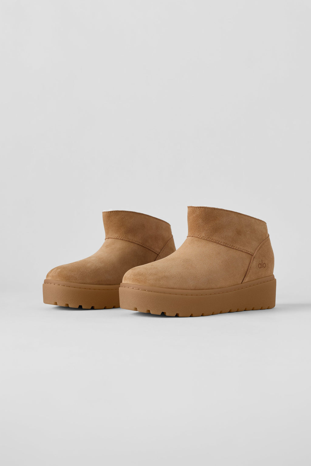 ALO Malibu Low Boot - Rich Chestnut